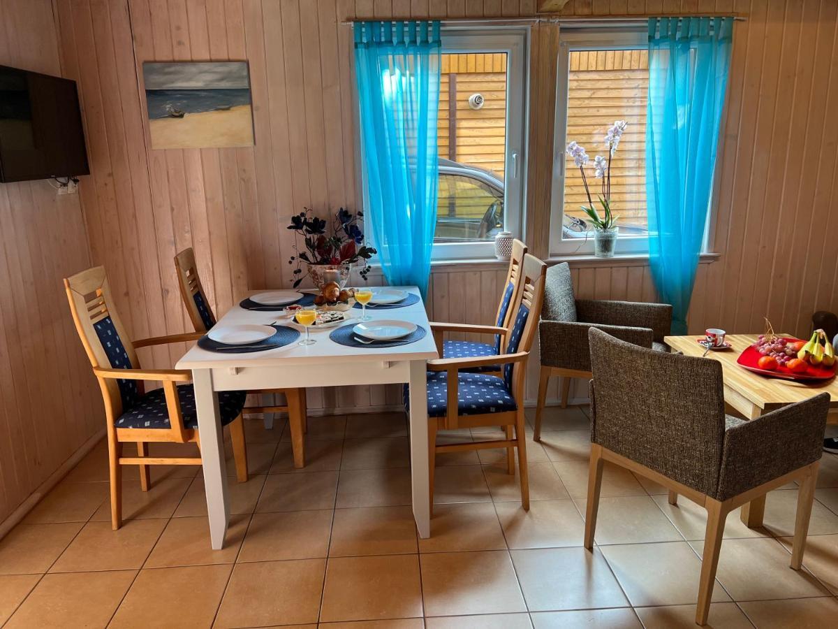 Domki Letniskowe Edi Władysławowo Esterno foto